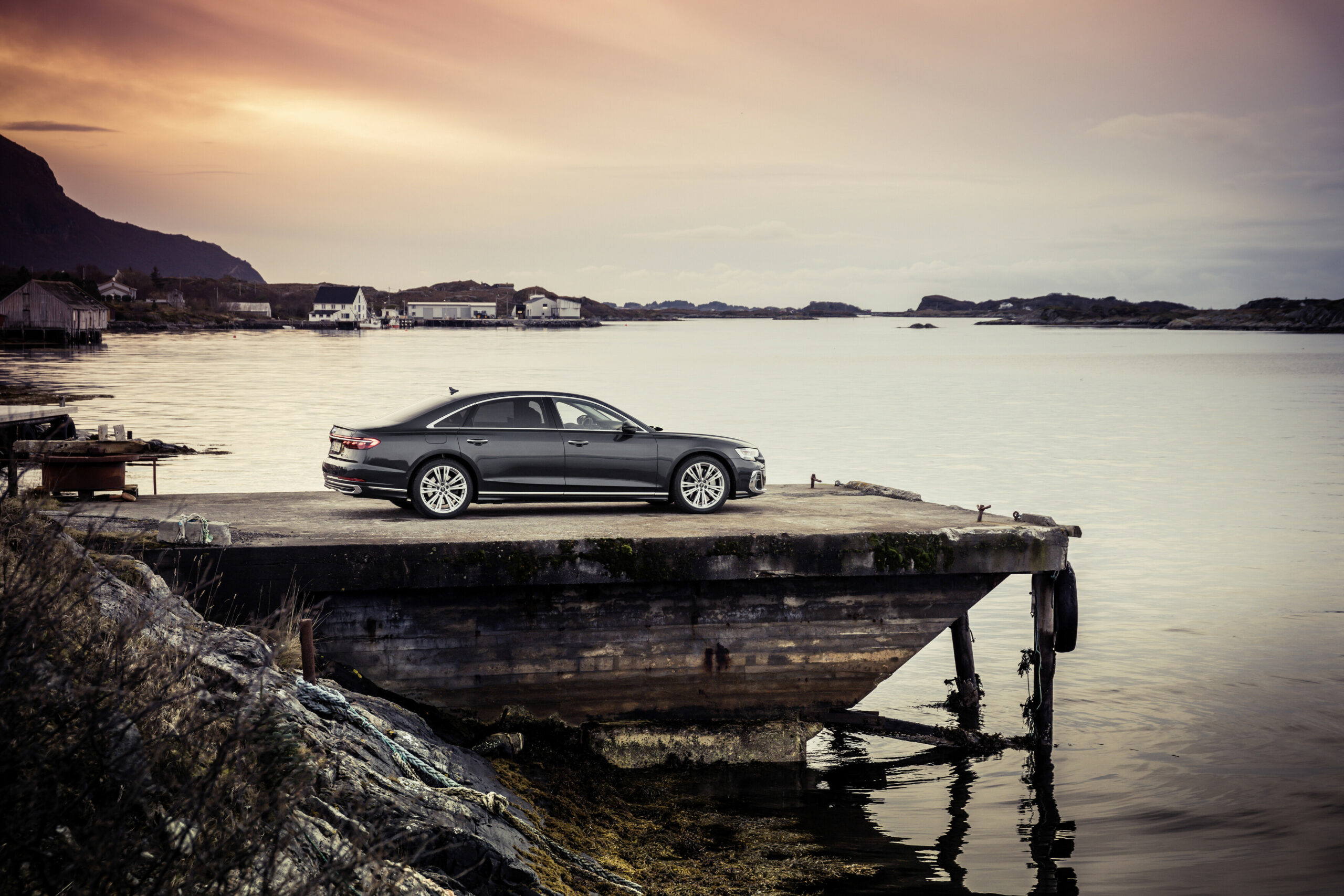 Audi A8 L