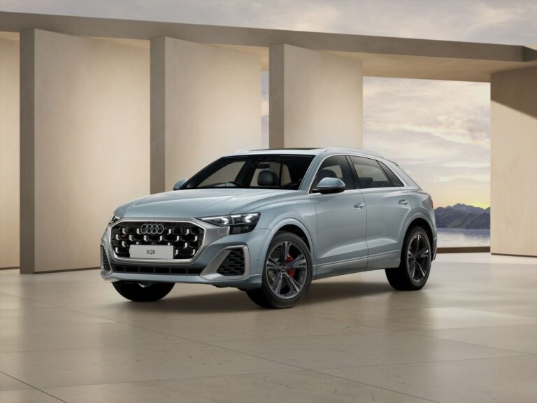 Read more about the article Audi SQ8 Review 2026: The Luxury SUV That Hits the Perfect Spot Between Comfort and Performance