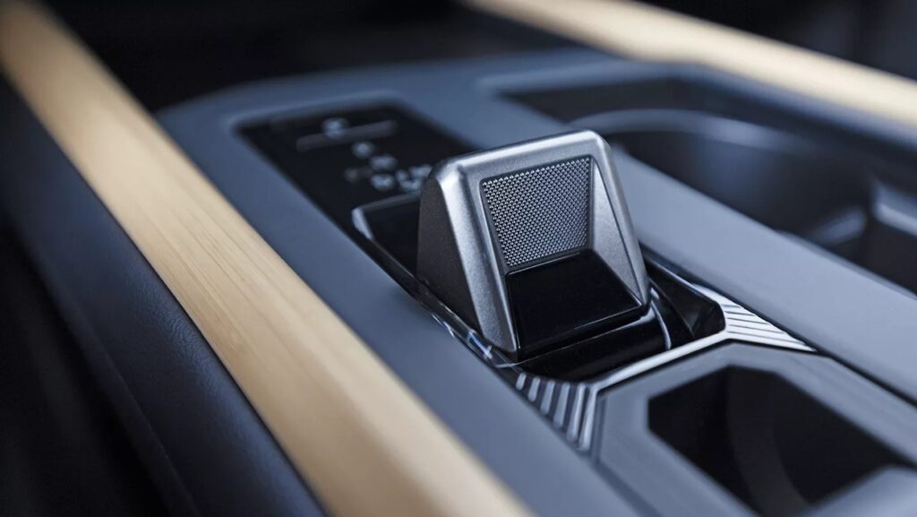 Lexus-ESV-gallery-interior