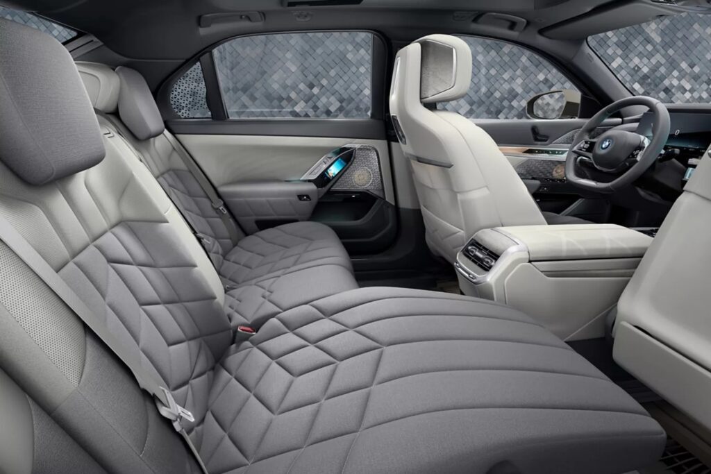 BMW i7 Cabin